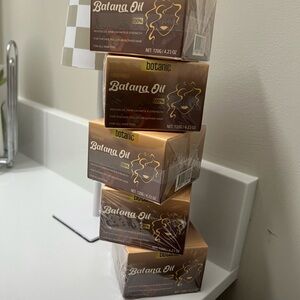 Botanic Batana Oil Hair Treatment
I OVER PURCHASED